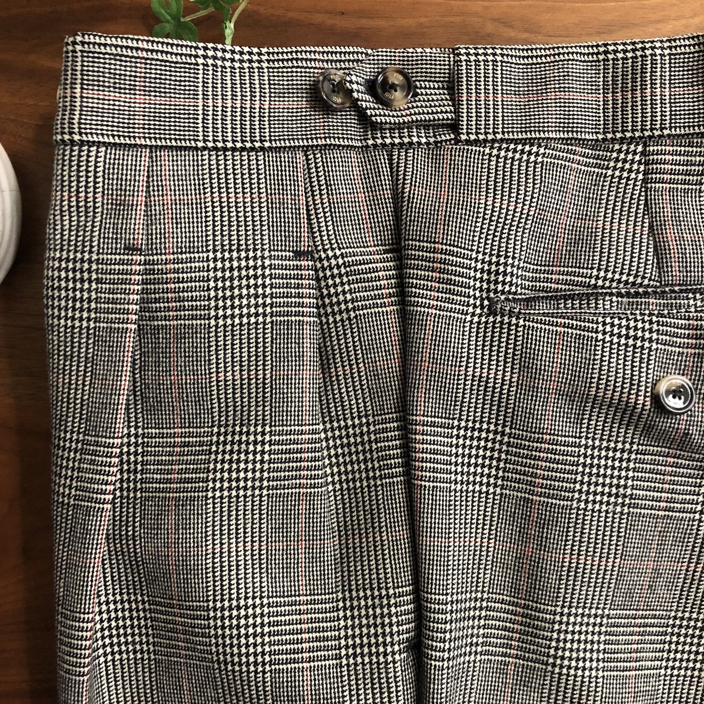 PT01 Gentleman fit チェックスラックス44