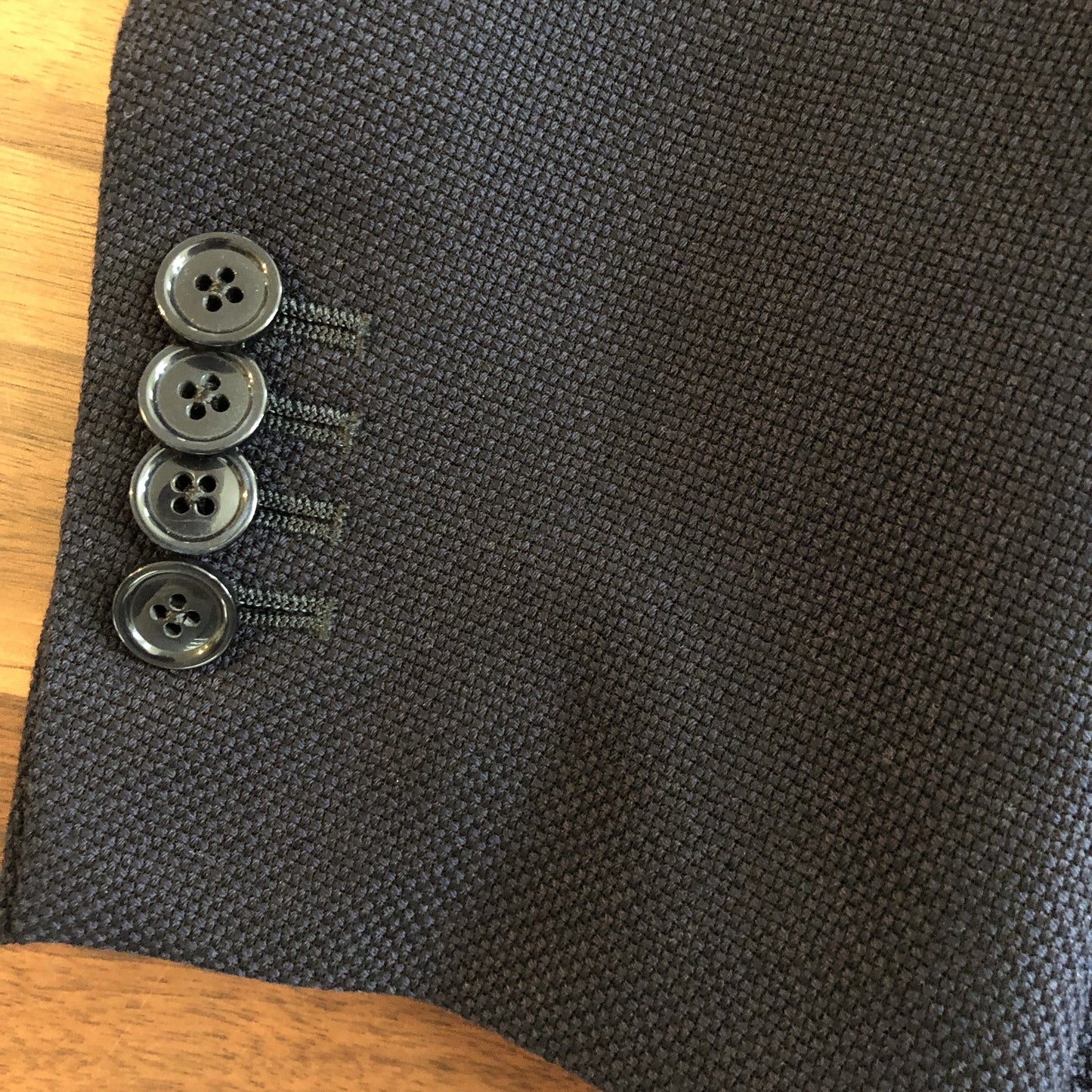 【超美品】LARDINIラルディーニeasy wearネイビージャケット48