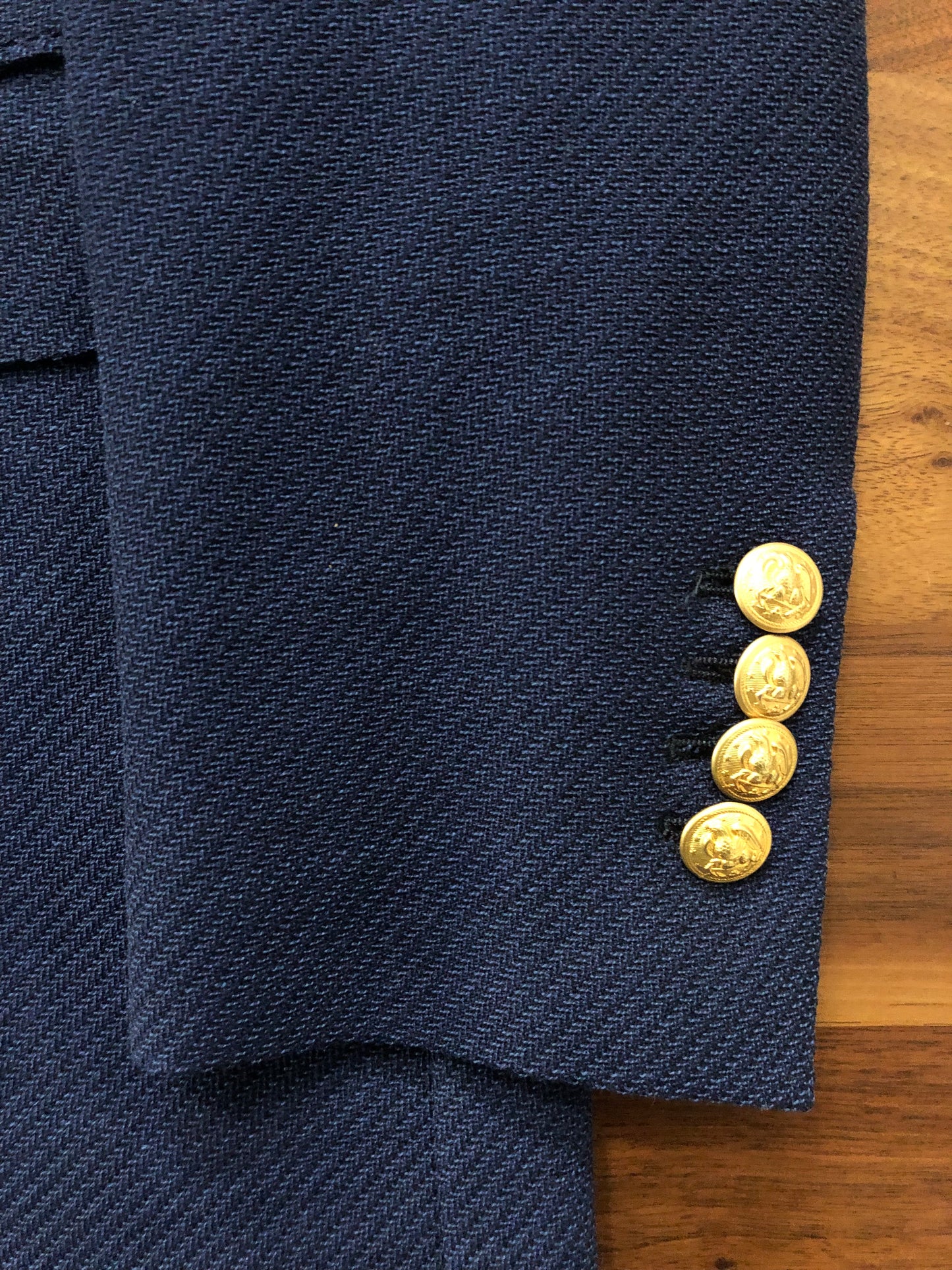 TAGLIATOREタリアトーレ金ボタンダブルジャケット46ネイビー