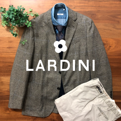 <美品> LARDINI ラルディーニ ウール グレー チェック 50 本切羽 LARDINIラルディーニウールグレンチェックジャケット50 – AZZURRO