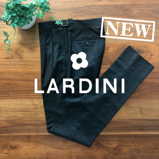 【新品/未使用】LARDINIラルディーニスラックスダークグレー44ツープリーツ