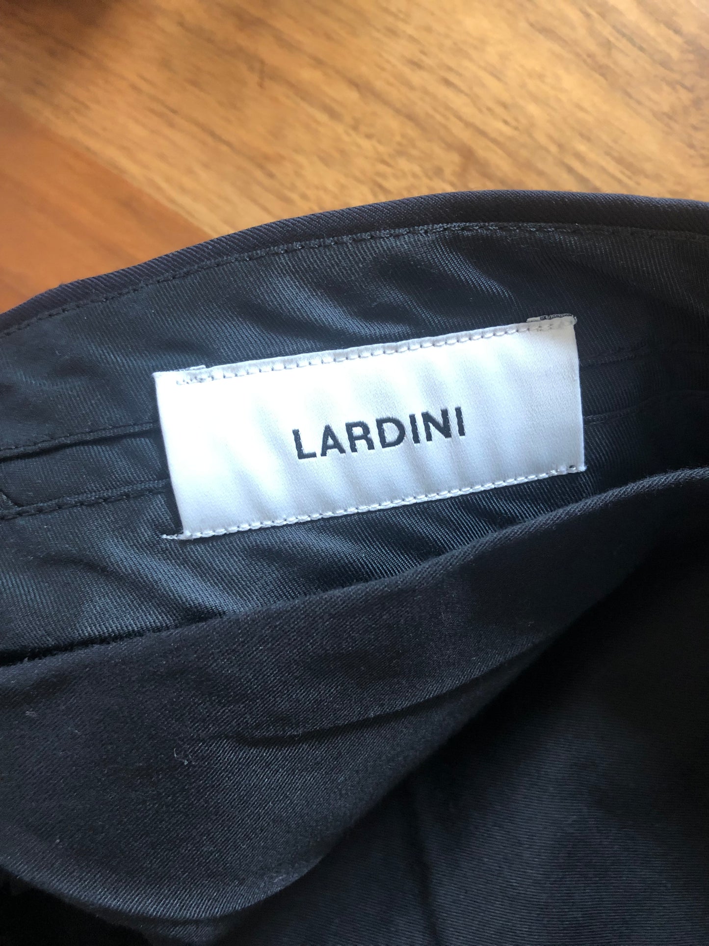 LARDINIラルディーニネイビースーツ46ADVANCE最新モデル