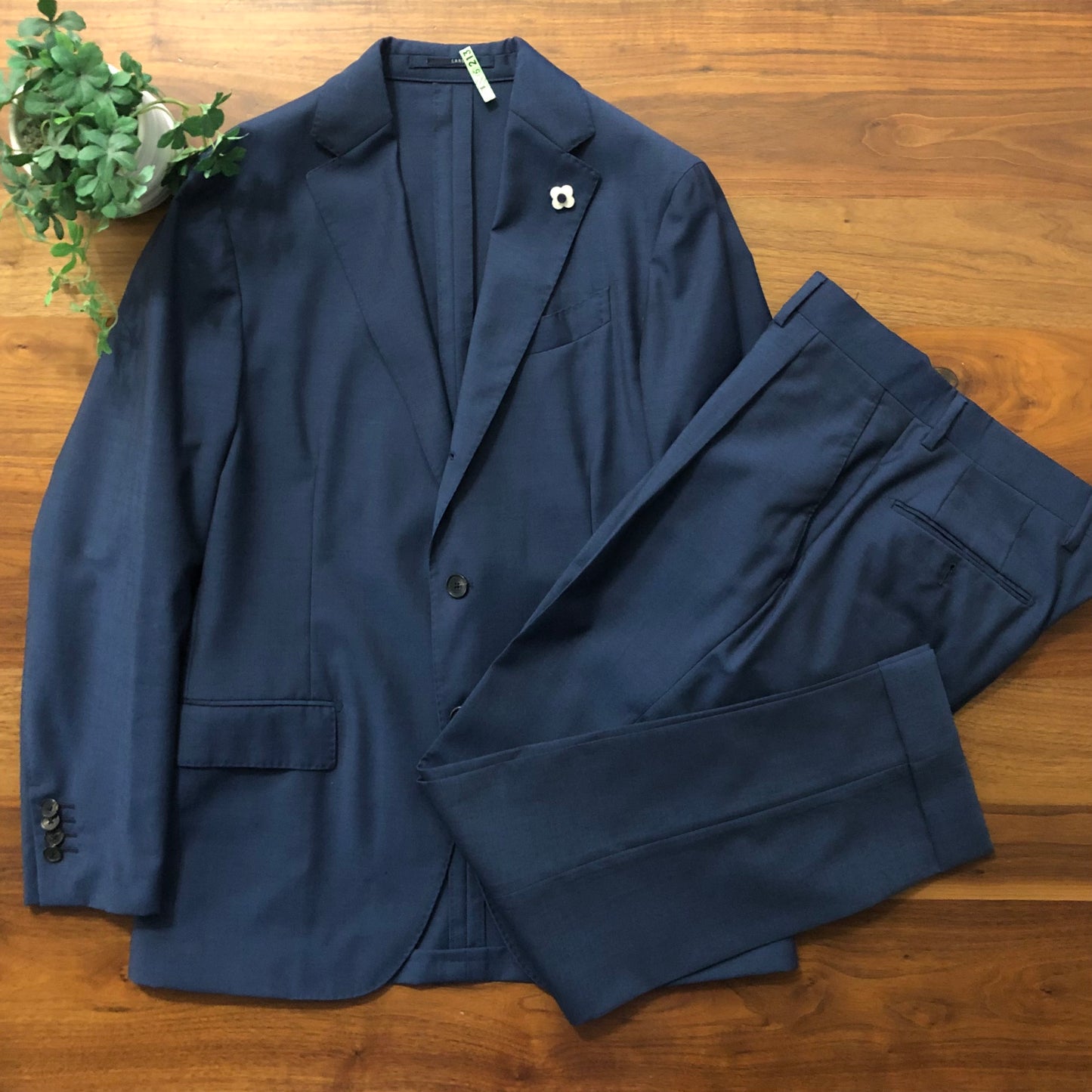 LARDINIラルディーニネイビースーツ48