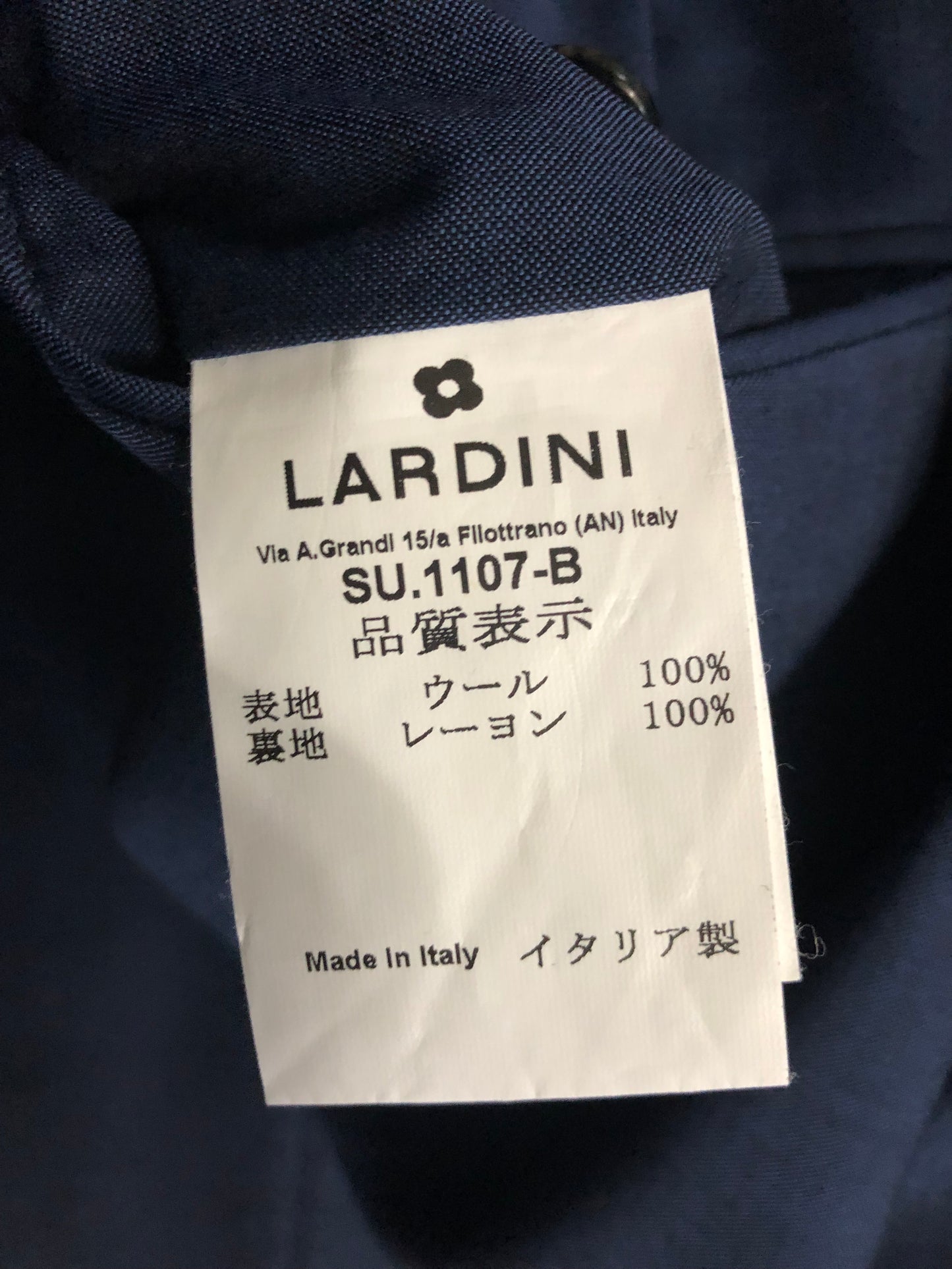 LARDINIラルディーニネイビースーツ48