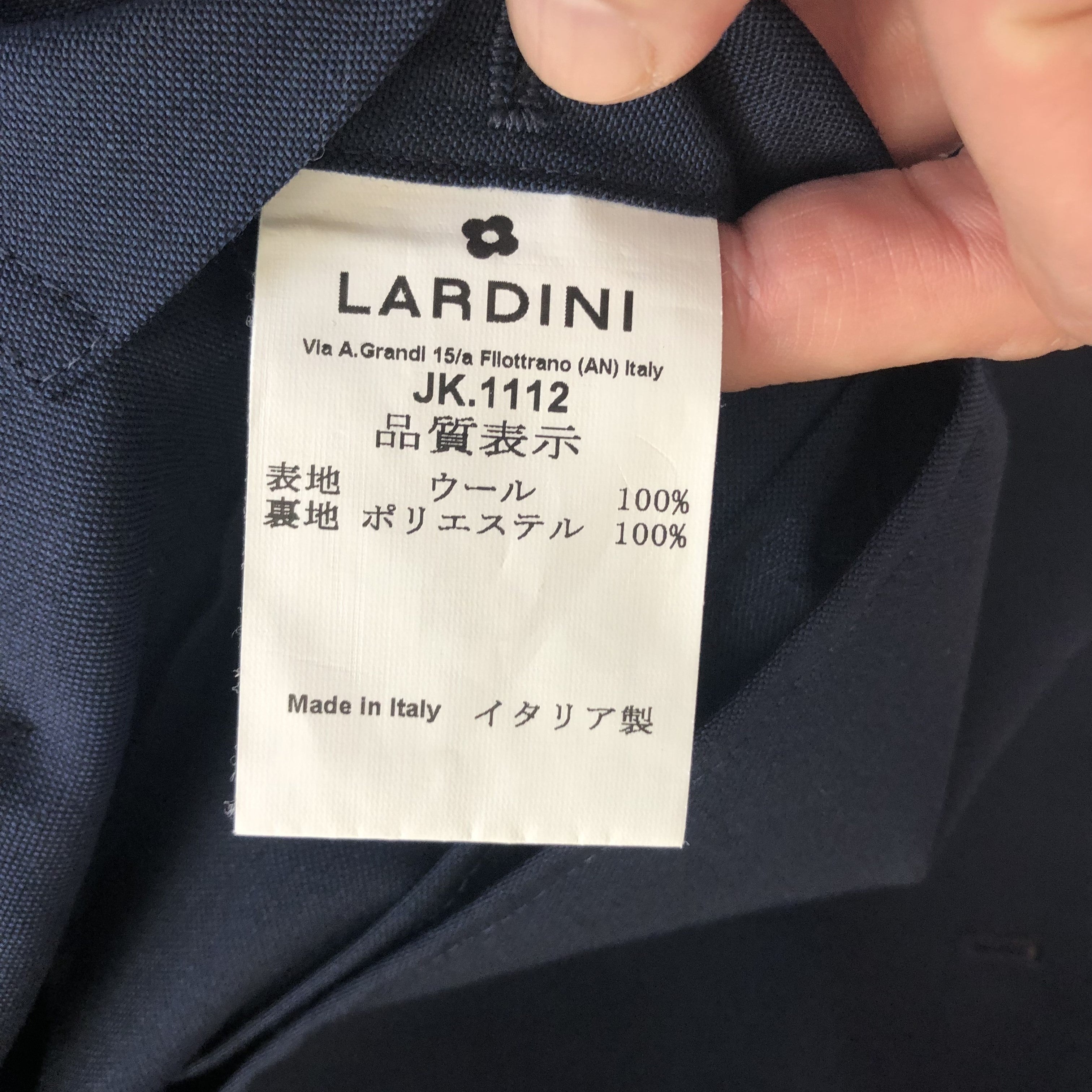 安いNEW【2/14迄限定価格】LARDINI/ラルディーニ ネイビージャケット 48 ジャケット・アウター